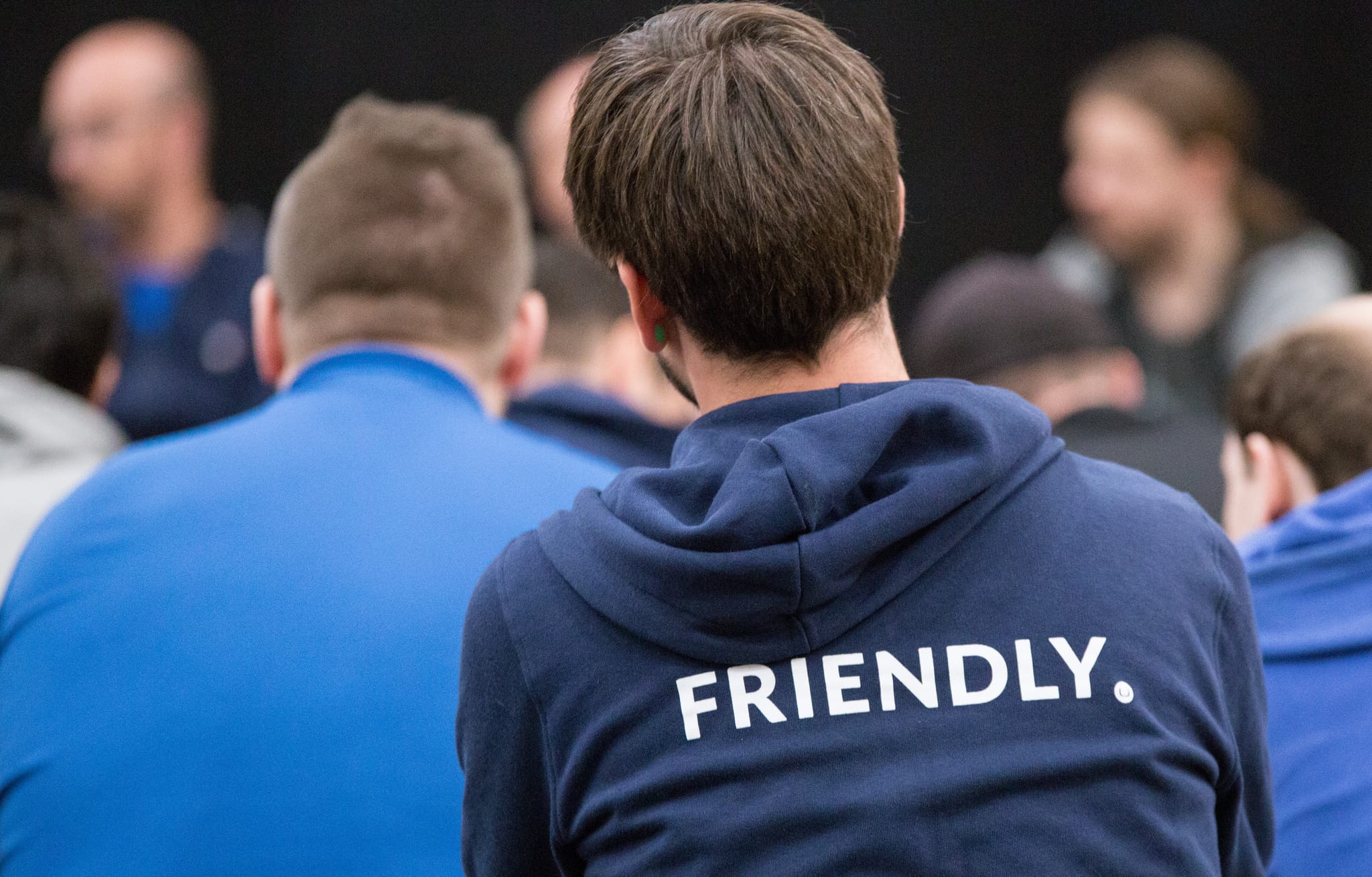 Person mit Friendly-Hoodie auf dem Umbraco-Codegarden